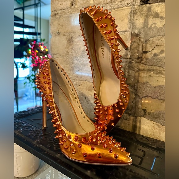 Liliana Shoes - Liliana Shayla Mermaid Orange Spiky Stillletos